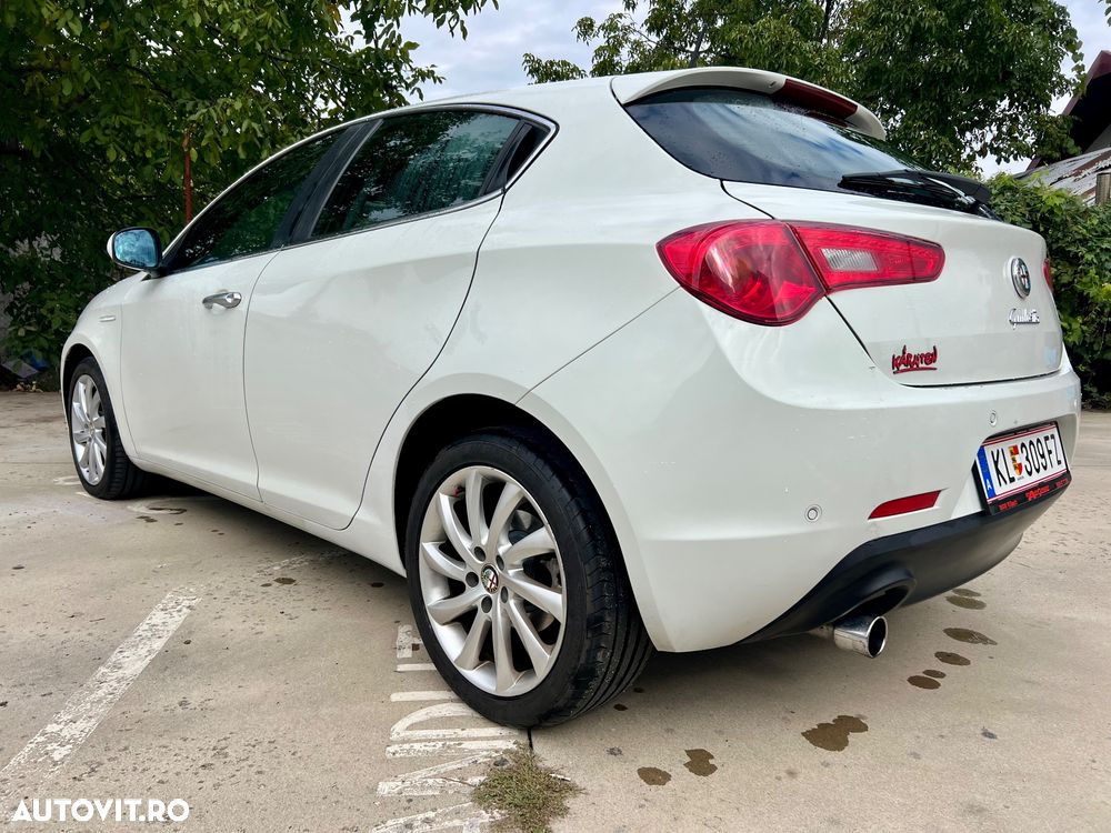 Alfa Romeo Giulietta 1.6 JTDM 16V Business - 3