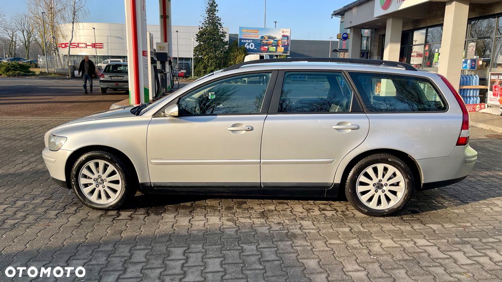 Volvo V50 2.4i - 1