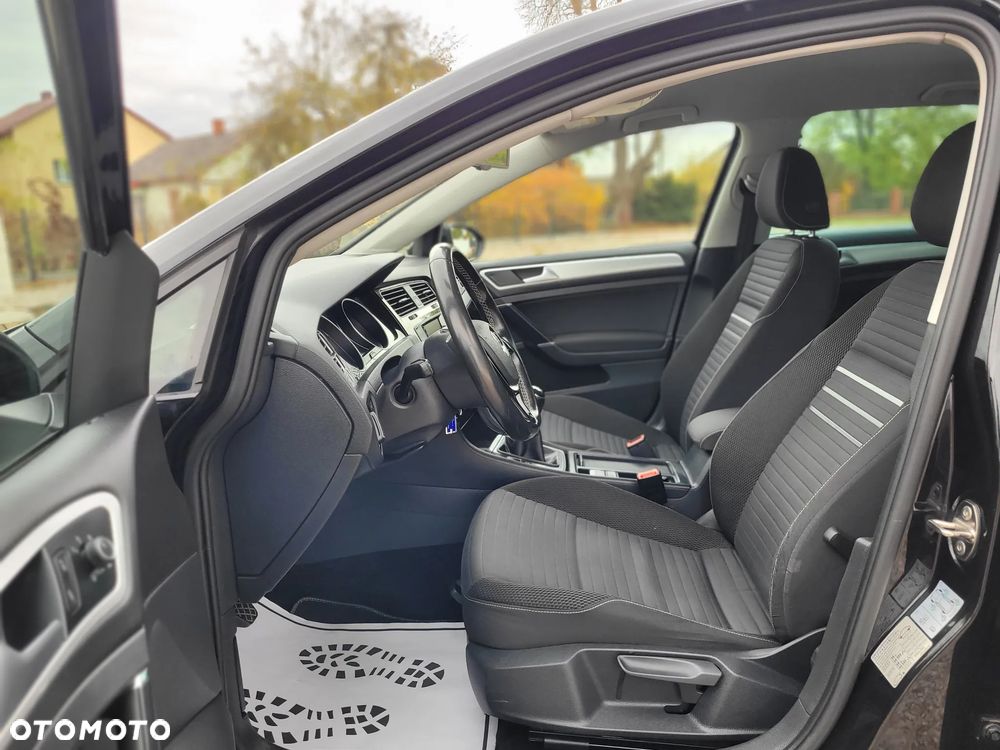 Volkswagen Golf 1.2 TSI BlueMotion Technology Cup - 11