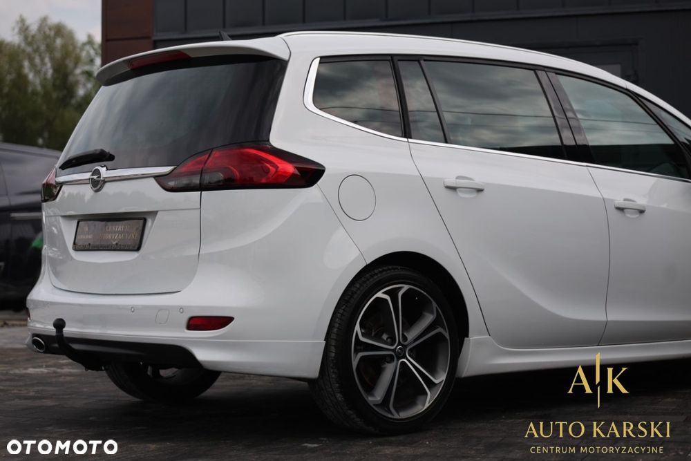 Opel Zafira - 16