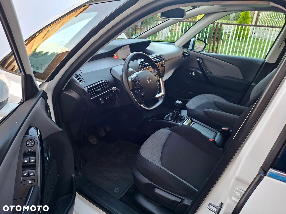Citroën C4 SpaceTourer - 18