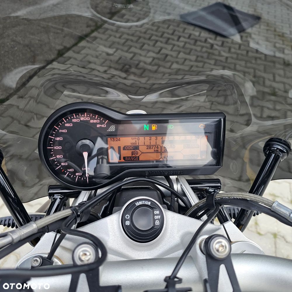 BMW R - 15