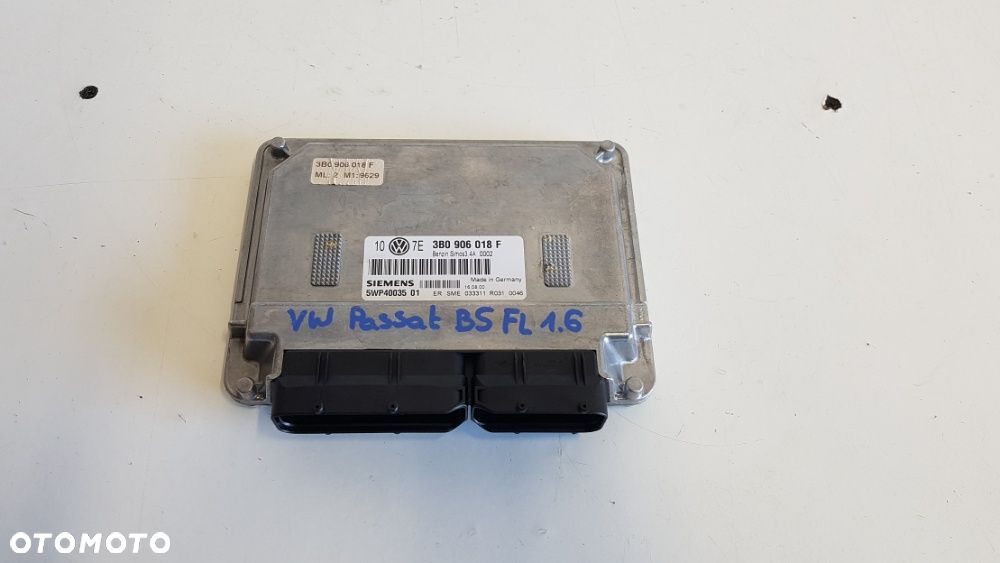 Komputer Silnika VW Passat B5 FL 1.6 Benzyna SIEMENS 5WP40035 - 1