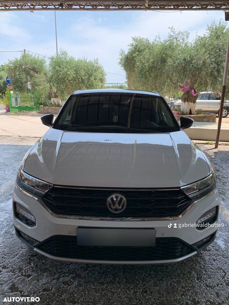 Volkswagen T-Roc - 3
