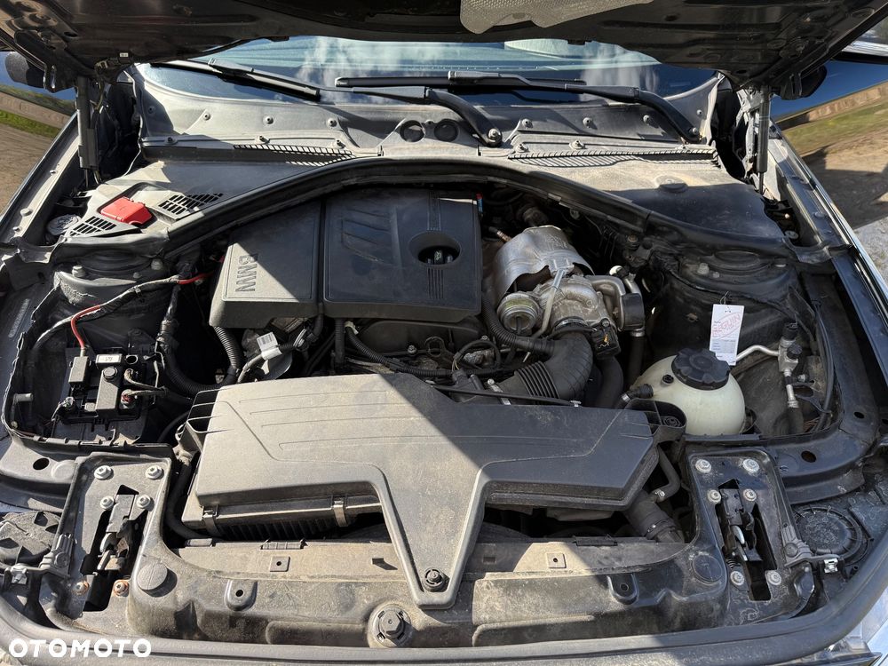 BMW Seria 1 116i Sport Line - 18