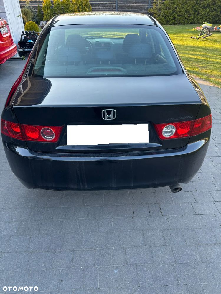 Honda Accord - 10