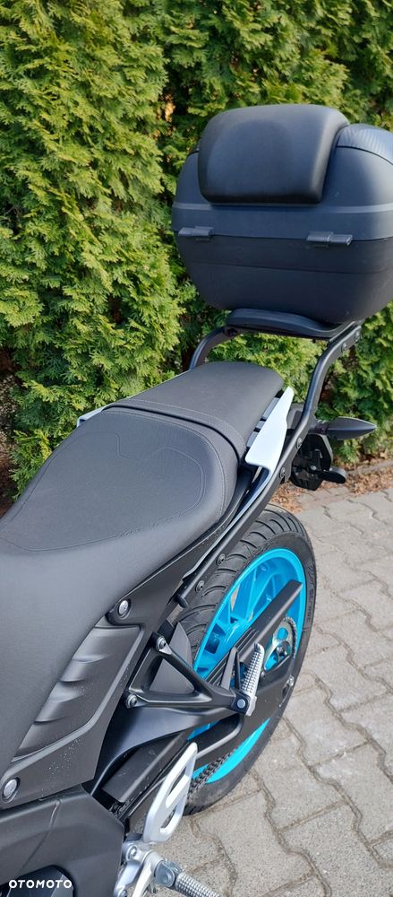 Yamaha MT - 19