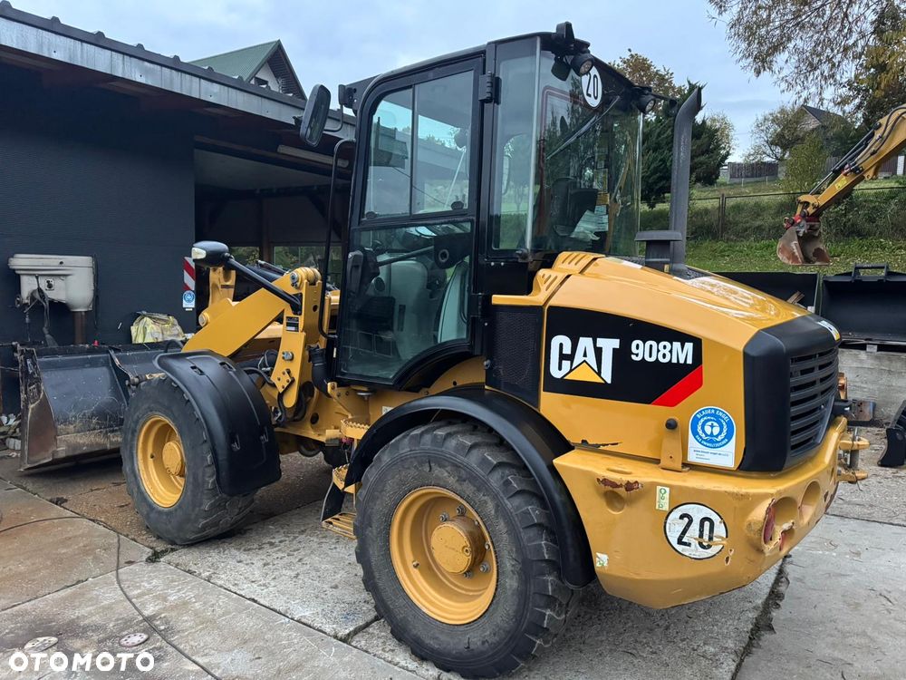 Caterpillar 908M CAT 906 JAK NOWA 1600h rok 2020 - 16