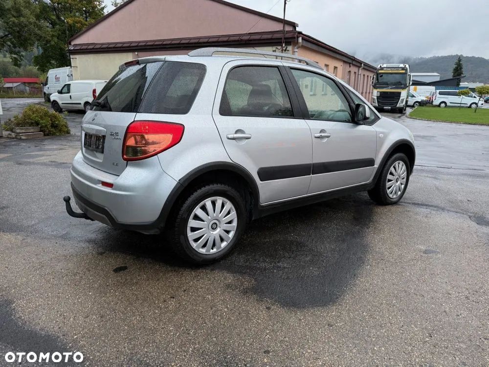 Suzuki SX4 1.6 Premium 4WD - 3