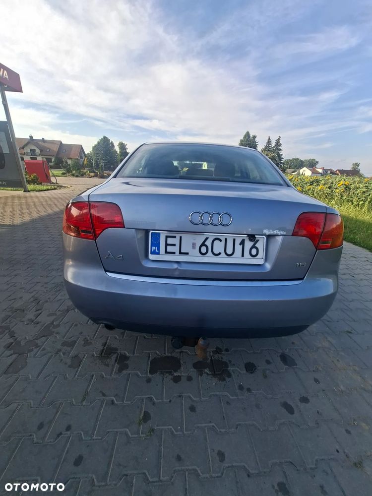 Audi A4 Limousine - 7