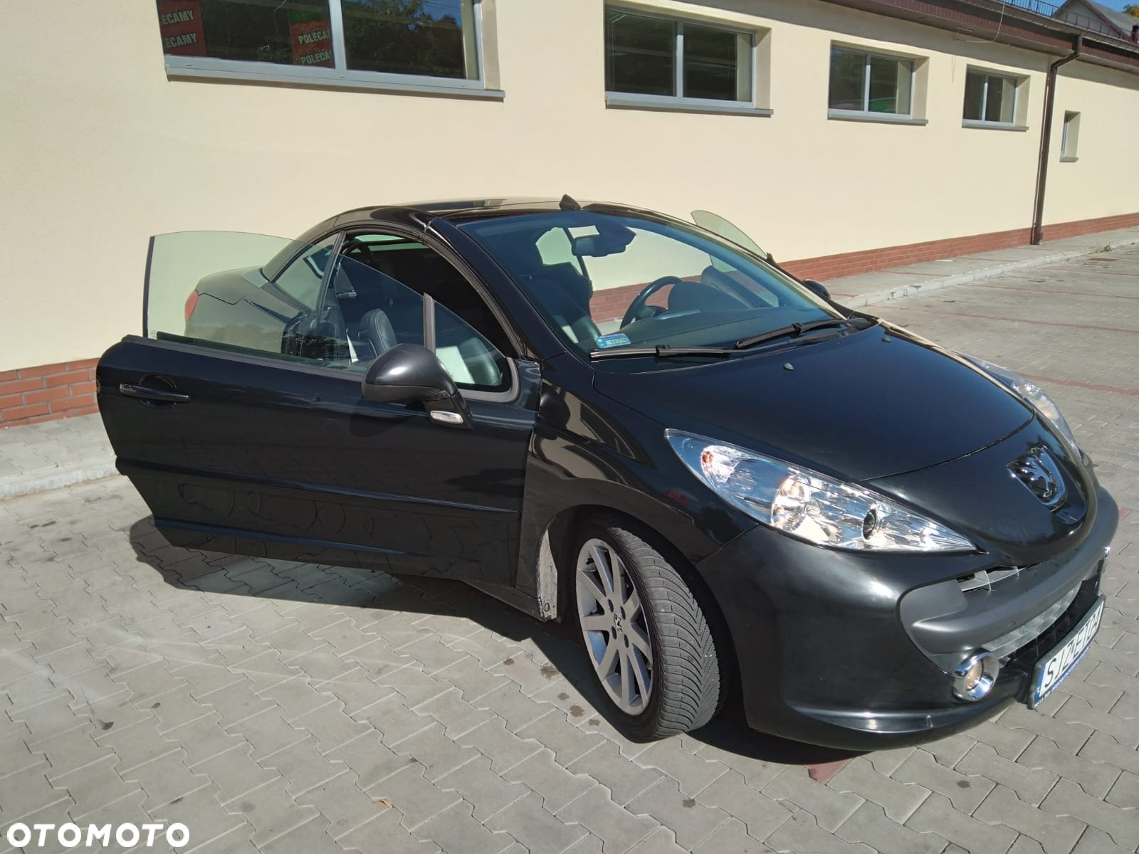 Peugeot 207 CC 1.6 Intense - 12