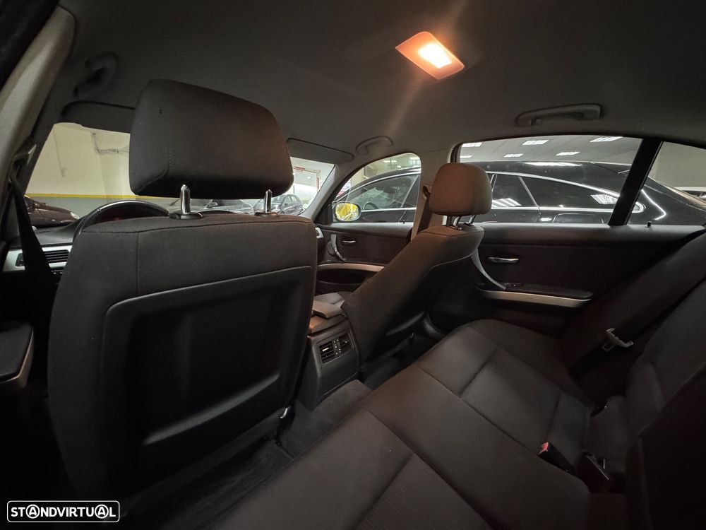 BMW 320 d Navigation - 15