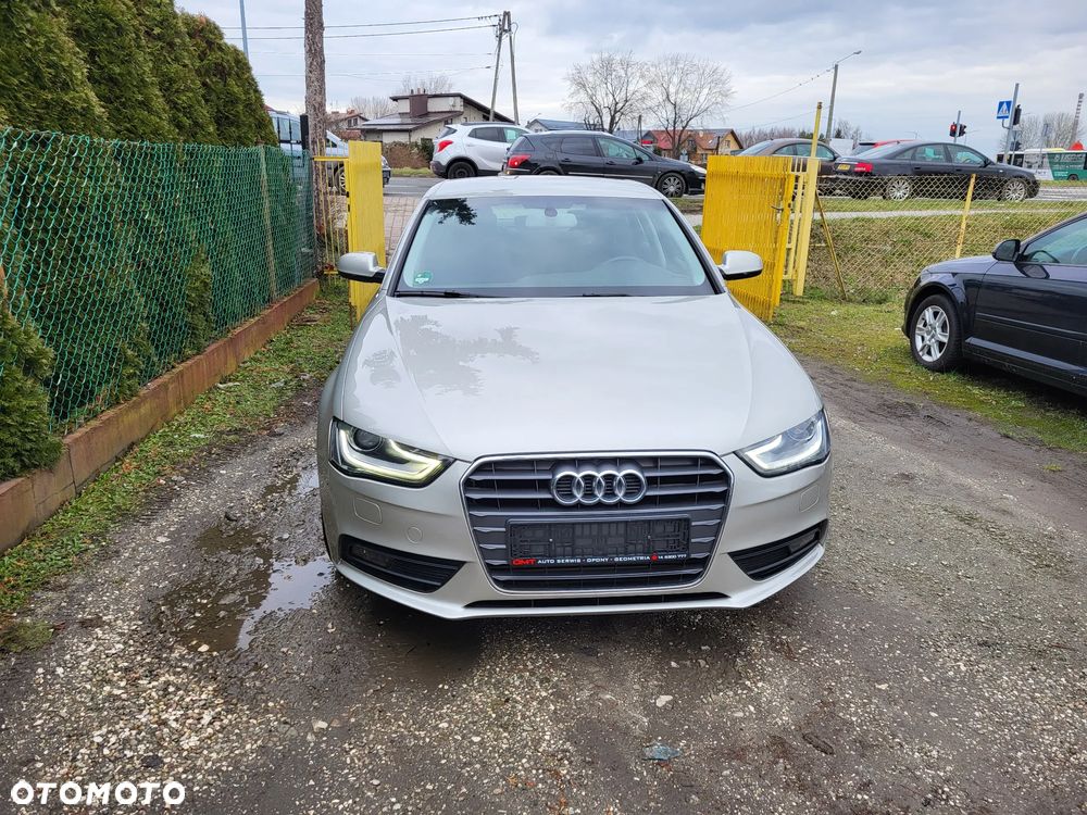 Audi A4 Limousine 1.8 TFSI Ambiente - 9