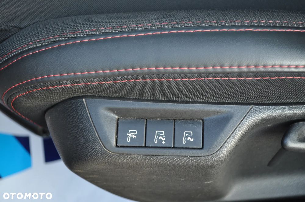 Peugeot 308 BlueHDi 150 EAT6 Stop & Start GT-Line Edition - 22