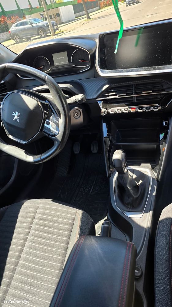 Peugeot 208 1.2 PureTech Active - 7