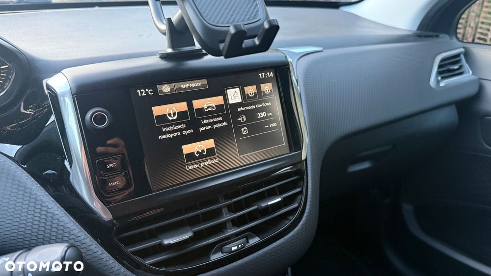 Peugeot 2008 1.2 Pure Tech Active S&S - 14