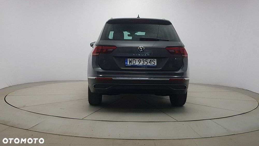 Volkswagen Tiguan - 6