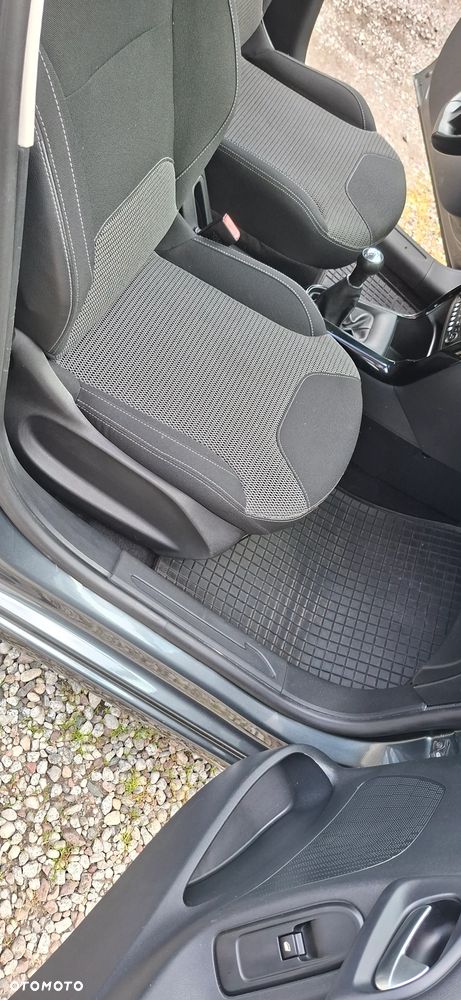 Citroën C3 1.2 PureTech Selection - 6