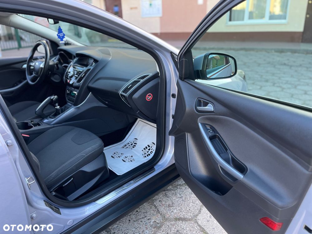 Ford Focus - 28
