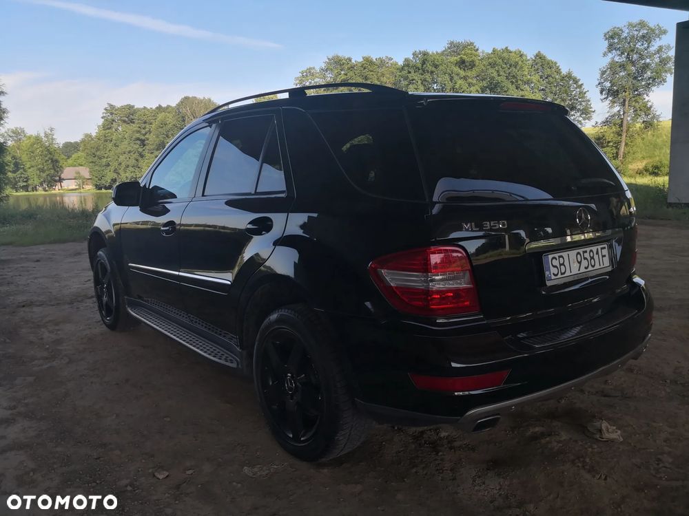 Mercedes-Benz ML - 9