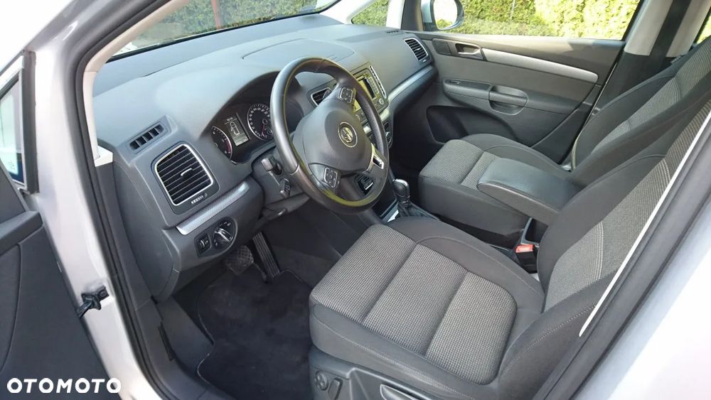 Volkswagen Sharan 2.0 TDI Comfortline DSG - 7
