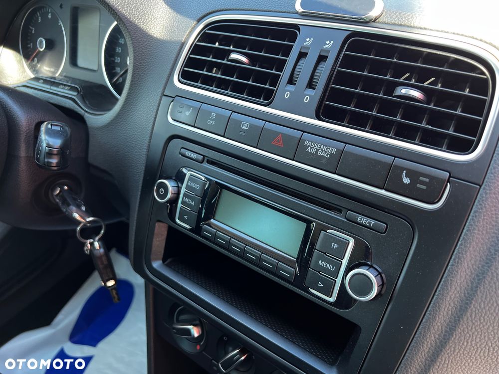Volkswagen Polo 1.2 Cross - 13