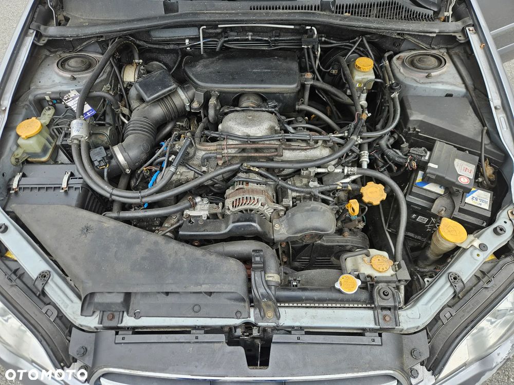 Subaru Legacy 2.5RC 000 - 10