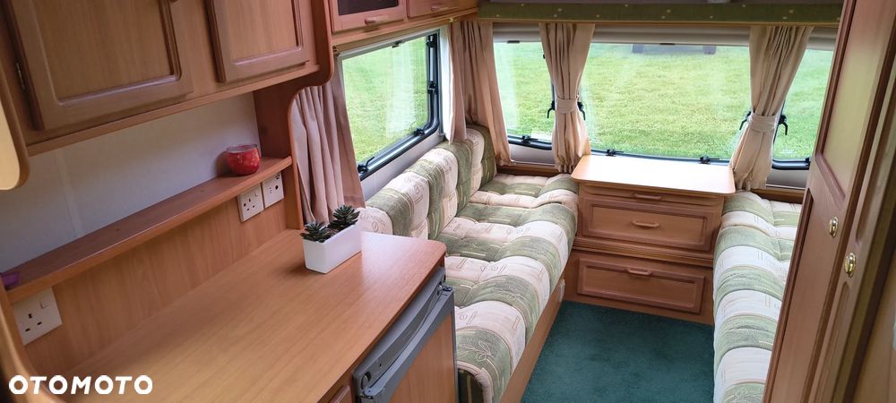 Avondale Dart DMC 900 kg - 29