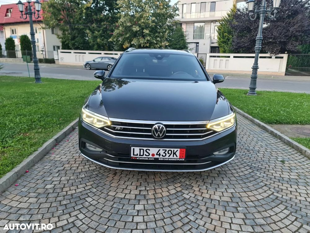 Volkswagen Passat 2.0 TDI SCR DSG Elegance - 3
