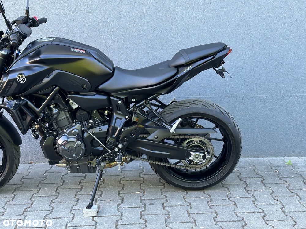 Yamaha MT - 7