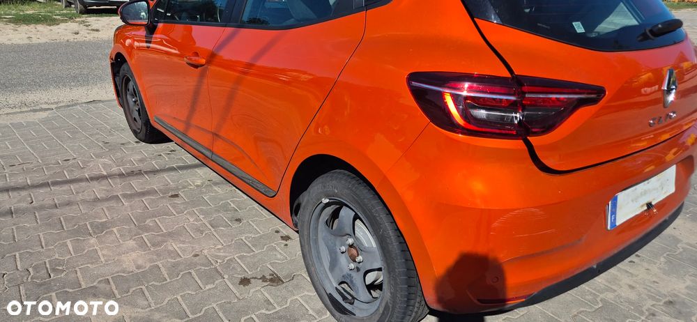 Renault Clio 1.6 E-TECH Equilibre - 20