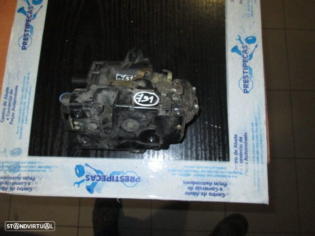 Fecho C6X1837014A VW LUPO 1999 FD ELETRICO - 2