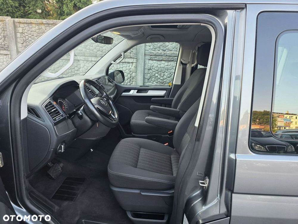 Volkswagen Multivan 2.0 TDI L1 Comfortline DSG - 9
