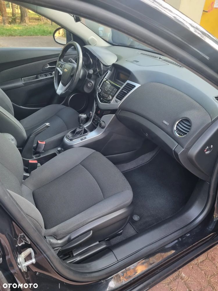 Chevrolet Cruze 1.8 LTZ - 7