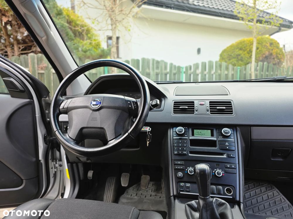 Volvo XC 90 2.4 D5 Kinetic - 12