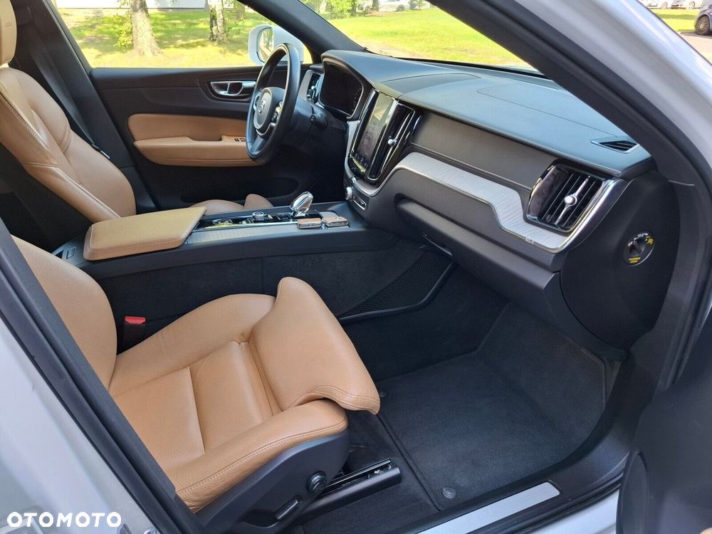 Volvo XC 60 - 20