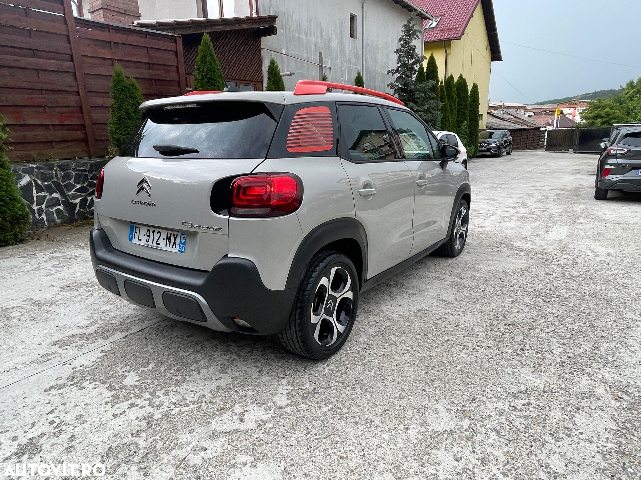 Citroën C3 AIRCROSS PureTech 130 Stop & Start EAT6 OPF MAX - 8