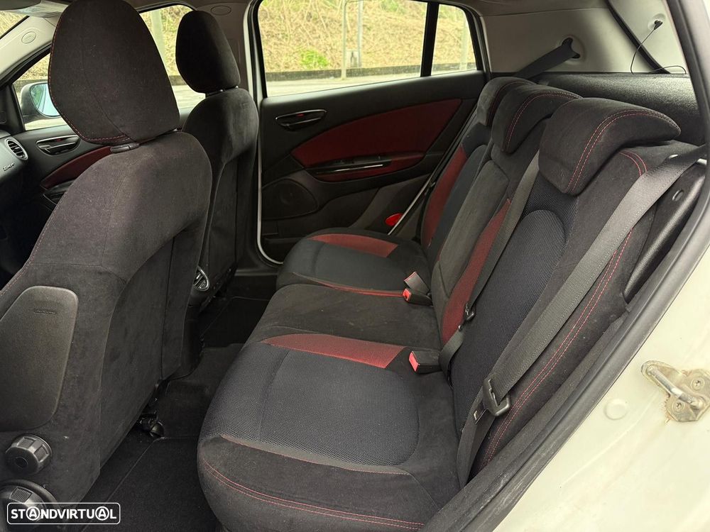 Fiat Bravo 1.4 T-JET 16V Sport - 10