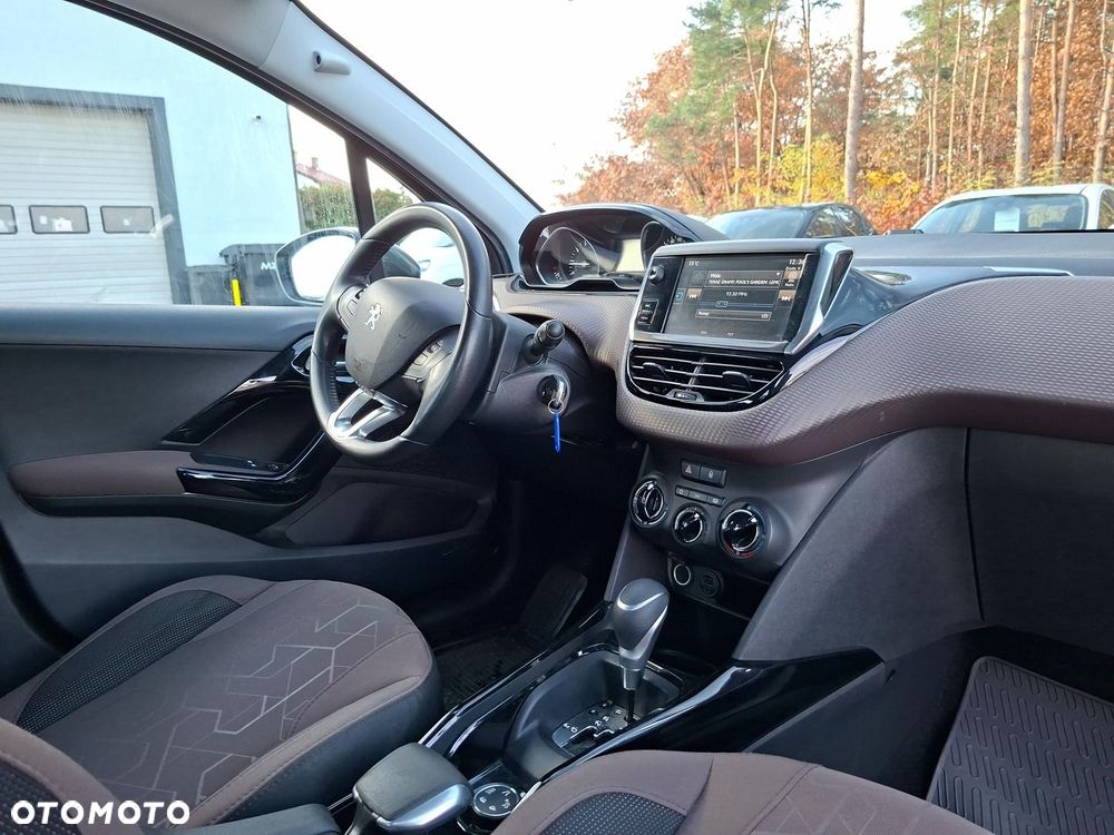Peugeot 2008 1.2 Pure Tech Access - 9