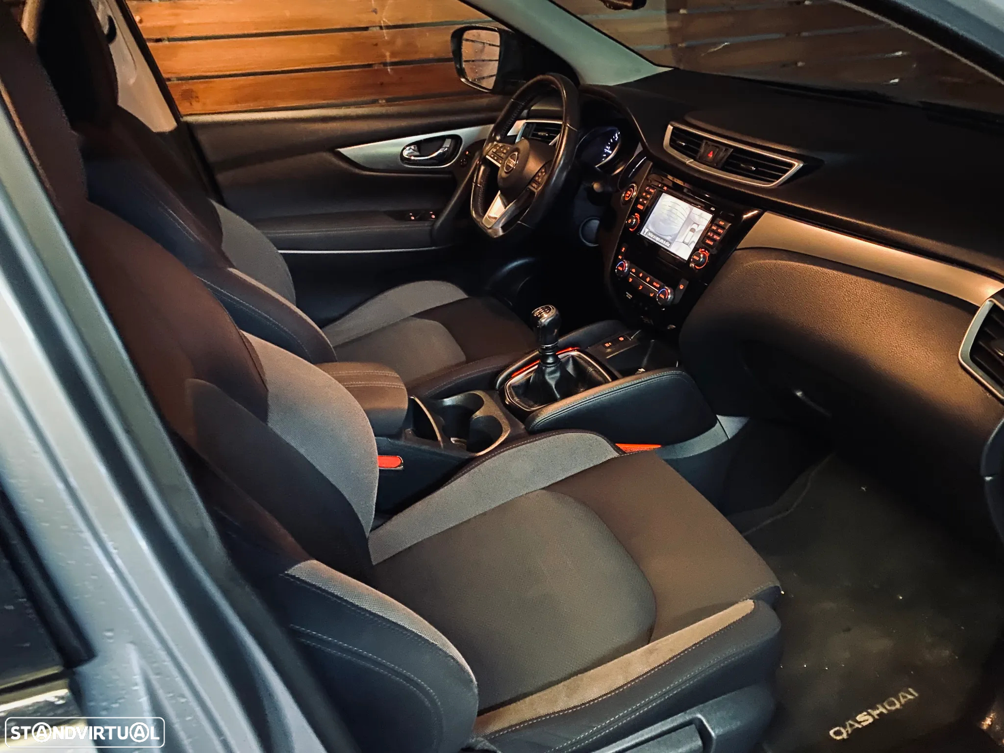 Nissan Qashqai 1.5 dCi N-Connecta - 7