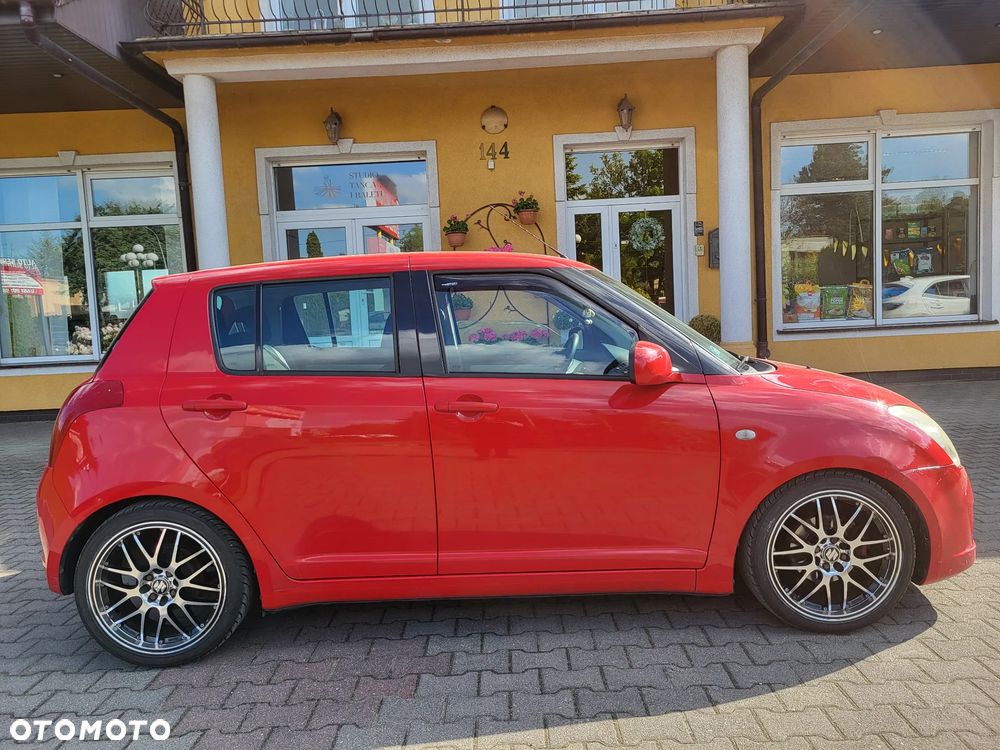 Suzuki Swift - 8