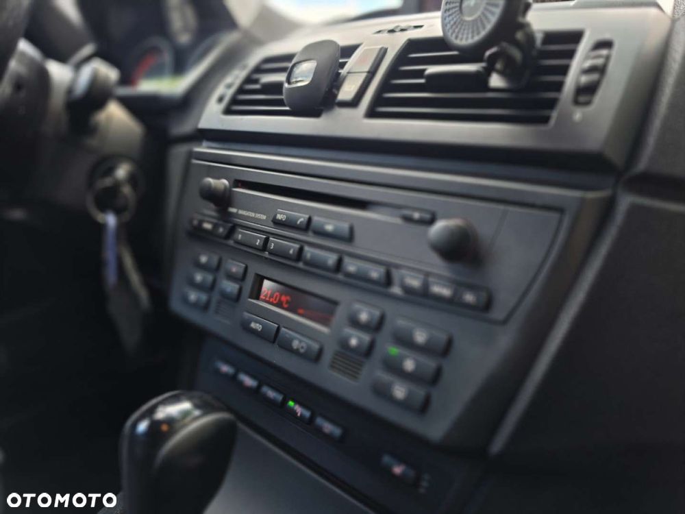 BMW X3 - 24
