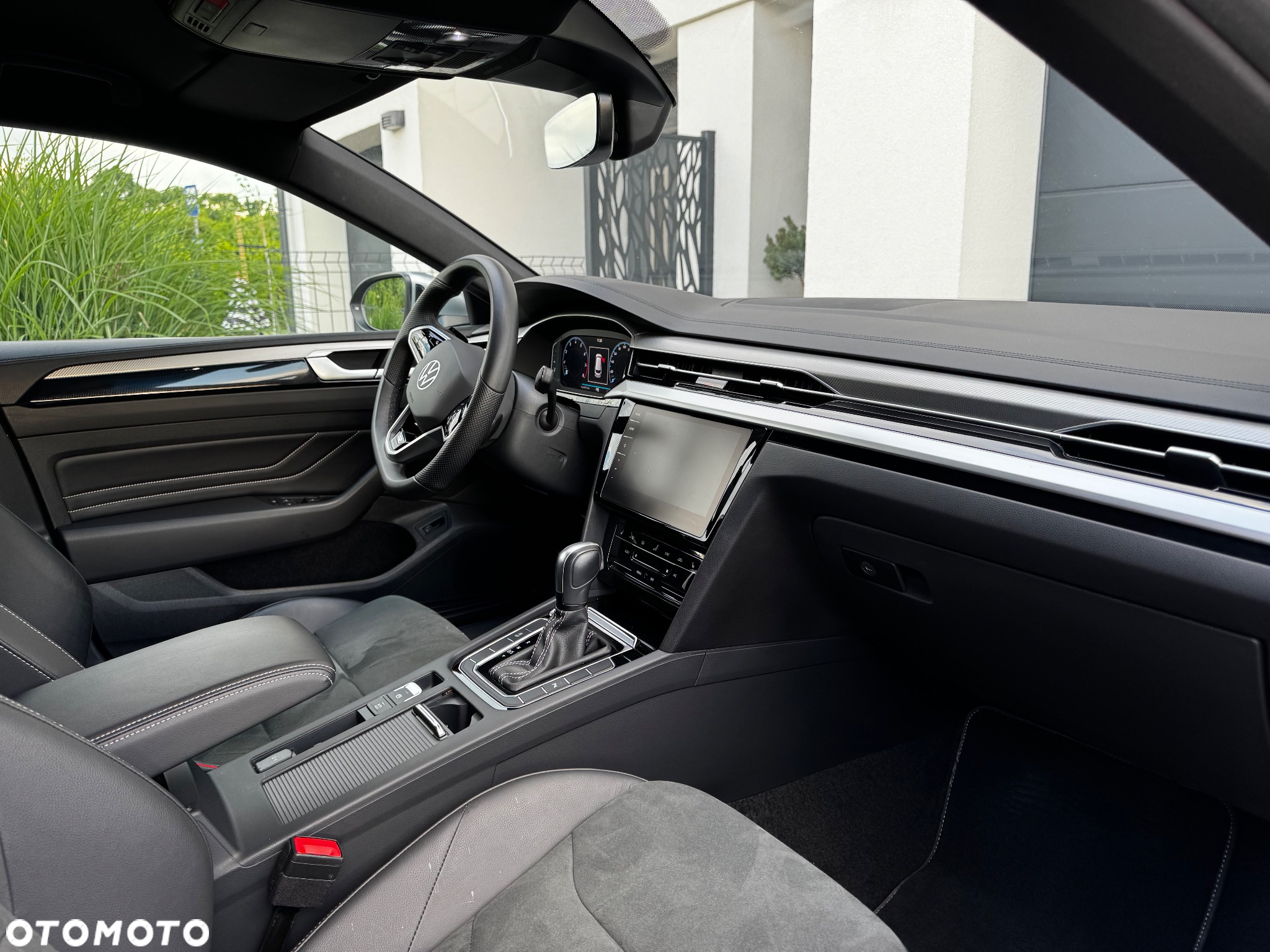 Volkswagen Arteon 2.0 TSI R-Line DSG - 9