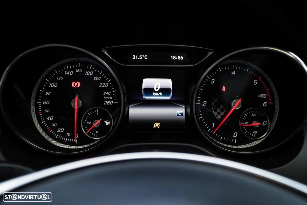Mercedes-Benz A 180 d AMG Line - 19