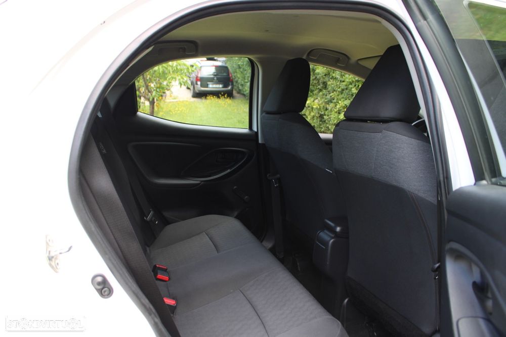 Toyota Yaris 1.5 HDF Comfort - 29