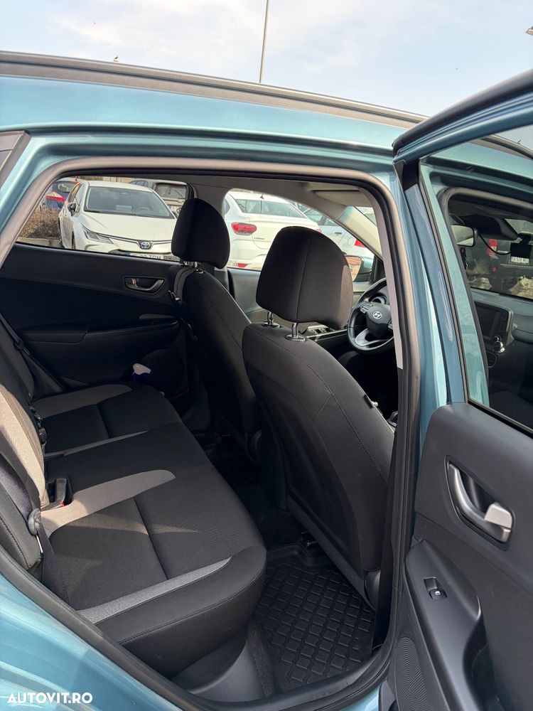 Hyundai KONA 1.0 T-GDI 2WD Highway - 2