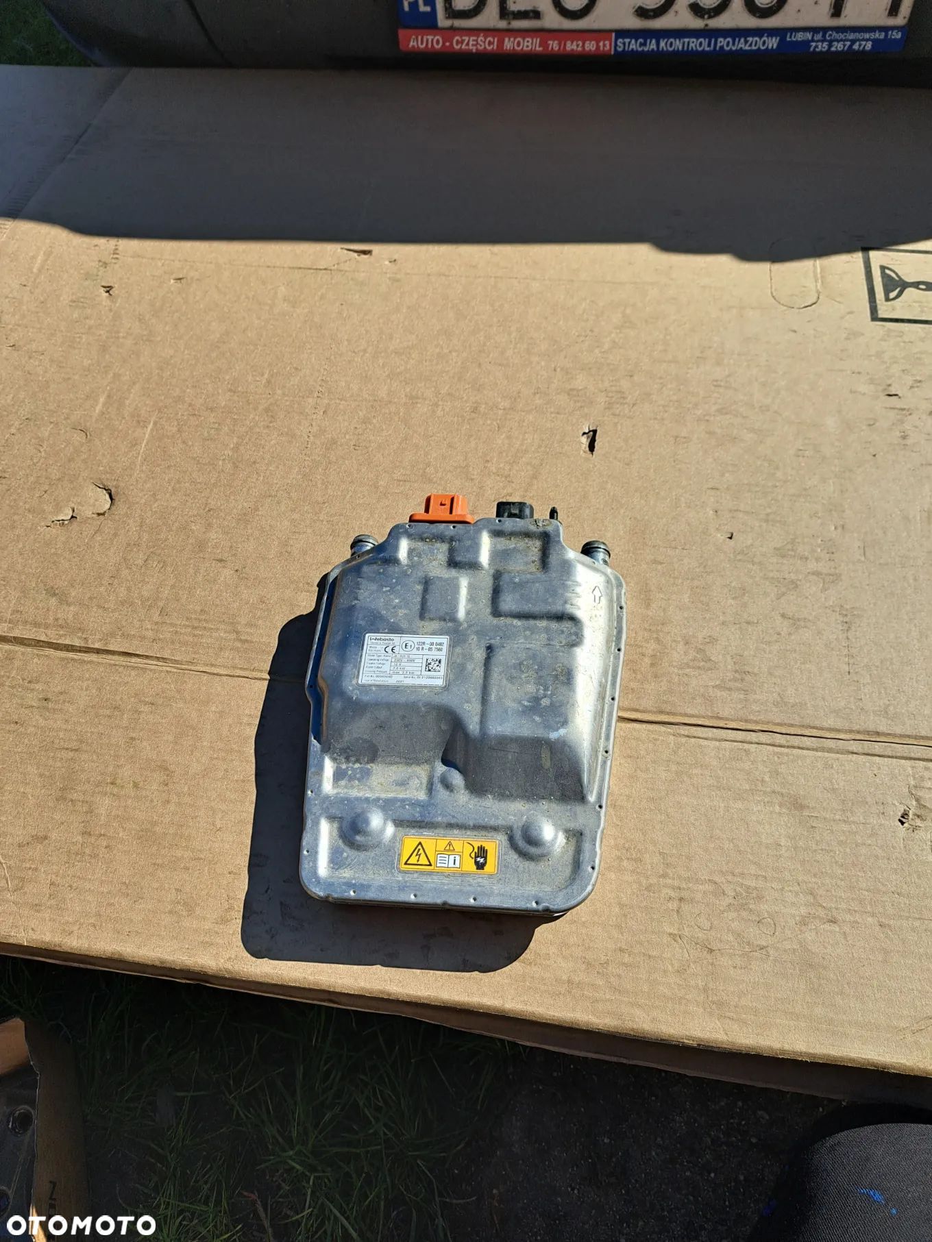 Podgrzewacz grzałka akumulatora Jeep	Wrangler JL Grand Cherokee 4xe Chrysler Voyager Pacifica 68443445AB Webasto - 1