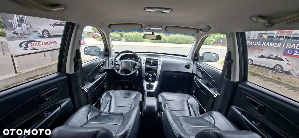 Hyundai Tucson 2.0 2WD GLS - 9