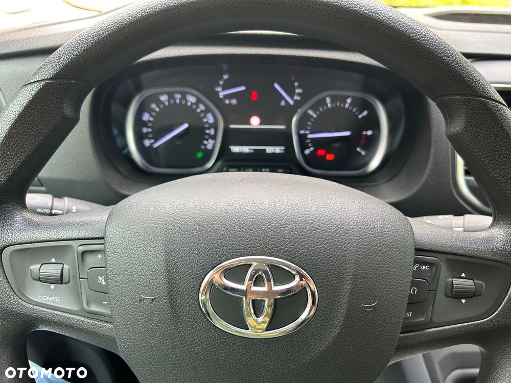 Toyota PROACE - 14