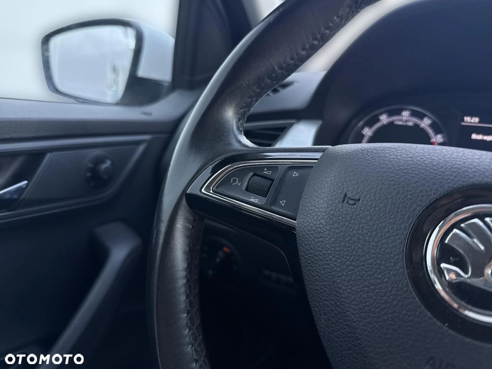 Skoda Fabia 1.0 TSI Ambition - 12